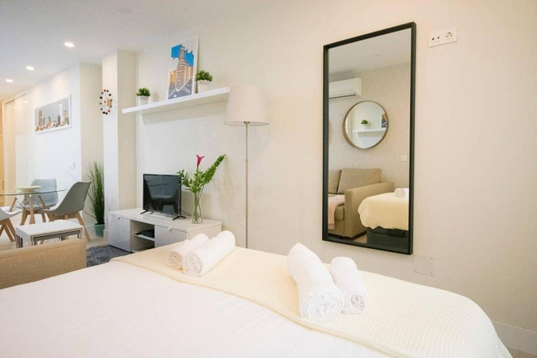 New And Cozy-Studio-Chueca 马德里 外观 照片